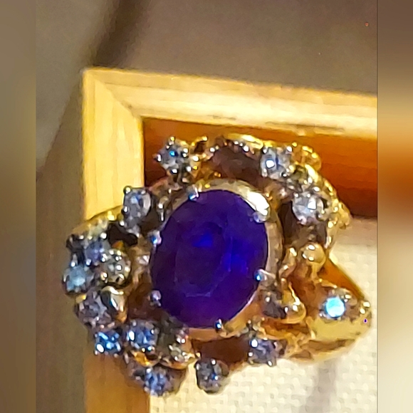 ๐14K Amethyst and diamond ring๐ - Picture 5 of 16